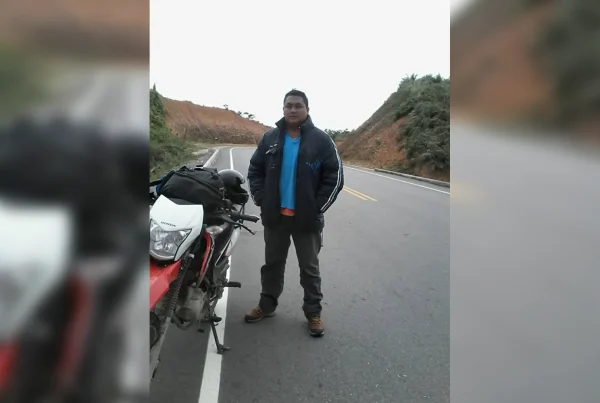 Personas desconocidas abrieron fuego contra el ingeniero Javier Fasabi mientras realizaba labores de inspección en la carretera Marginal, en Puerto Inca. (Foto: Difusión)