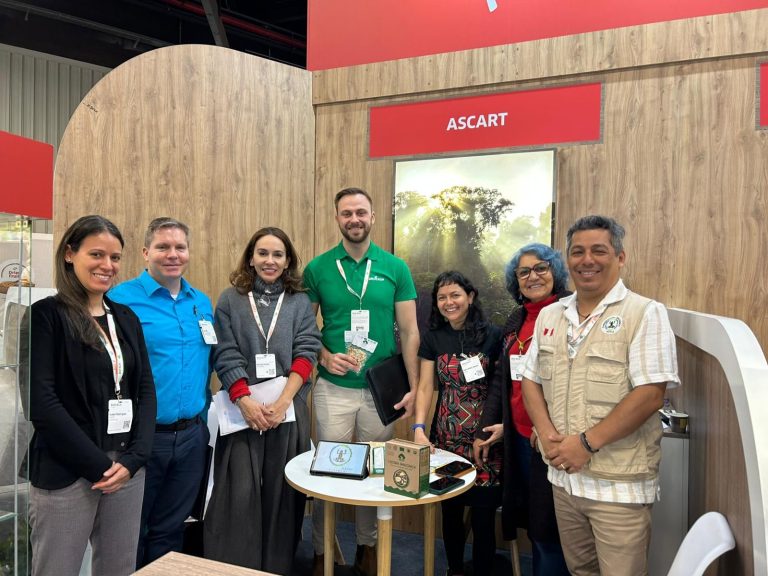 Durante la reciente edición de BIOFACH 2026, celebrada del 10 al 13 de febrero en Núremberg (Alemania), productores de Madre de Dios lograron intenciones de compra que bordean los 9 millones de dólares, consolidando al Perú como un proveedor clave de superalimentos sostenibles. (Foto: DIfusión)