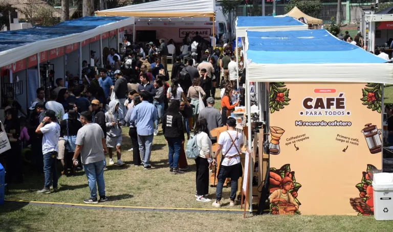 Se espera la asistencia de más de 12 000 visitantes, principalmente jóvenes interesados en nuevas formas de consumo como el café frío. (Foto: DIfusión)