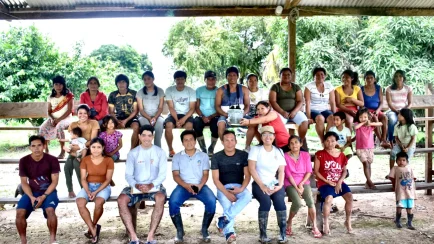 Se trabajó con las comunidades de Alto Esperanza y San Juan de Inuya, donde se llevaron a cabo asambleas comunales para la firma del consentimiento previo, libre e informado, garantizando así la participación voluntaria de los pobladores en la investigación. (Foto: Difusión)