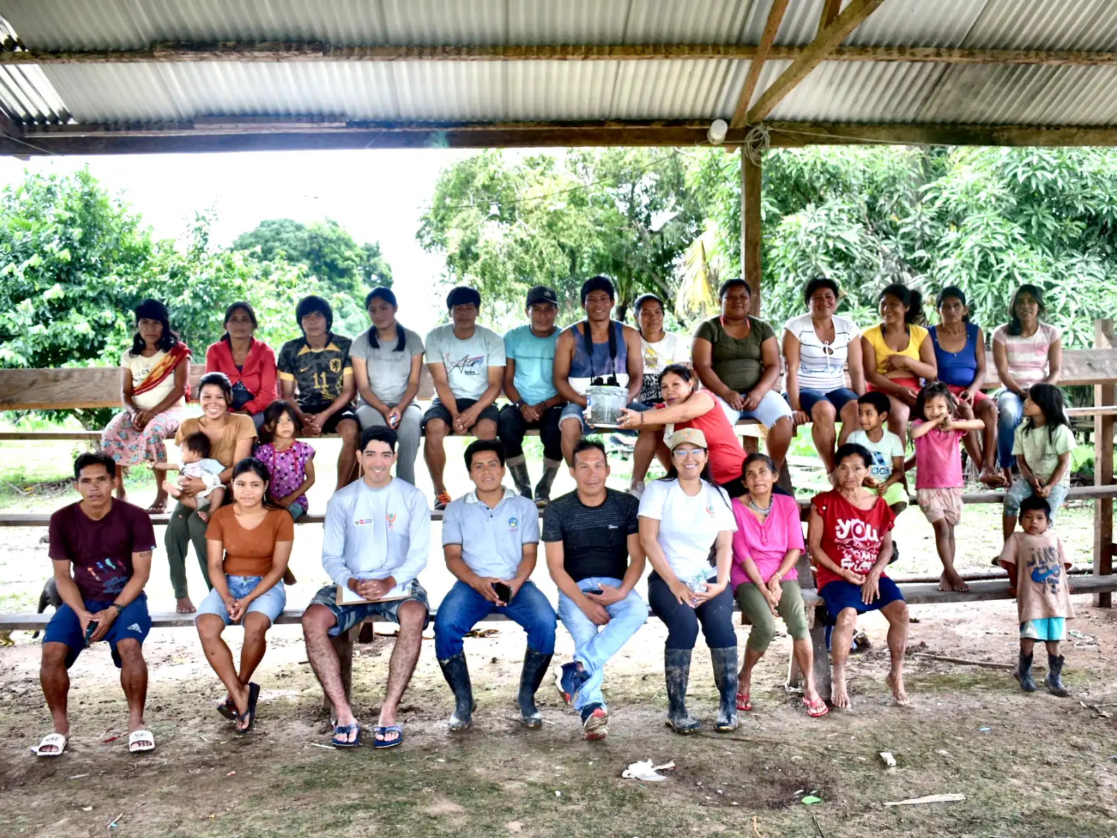 Se trabajó con las comunidades de Alto Esperanza y San Juan de Inuya, donde se llevaron a cabo asambleas comunales para la firma del consentimiento previo, libre e informado, garantizando así la participación voluntaria de los pobladores en la investigación. (Foto: Difusión)