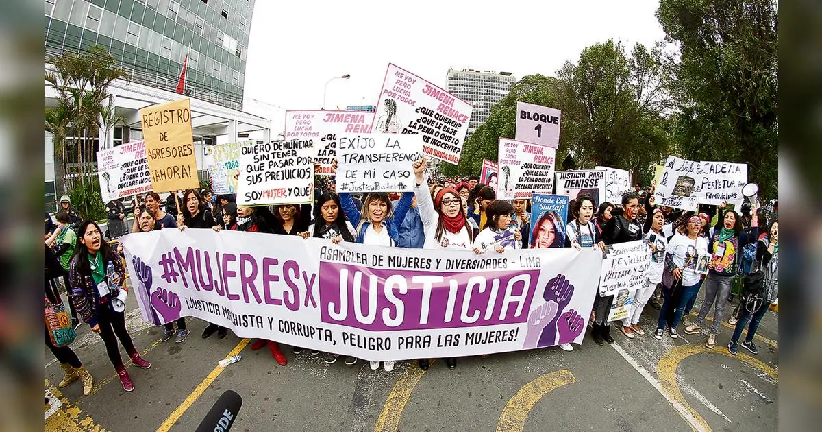 Según el informe, el 56% de los planes de gobierno trata la agenda de derechos de las mujeres de manera limitada o la omite dentro de sus prioridades. (Foto: La República)