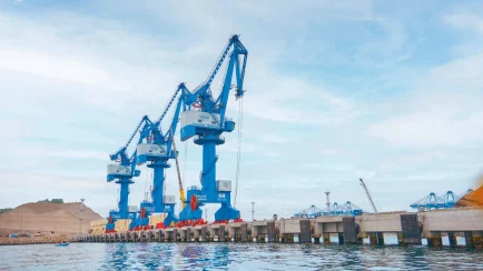 El informe advierte que el Perú enfrenta importantes desafíos institucionales, regulatorios y de planificación para aprovechar plenamente el potencial del Puerto de Chancay. (Foto: Difusión)