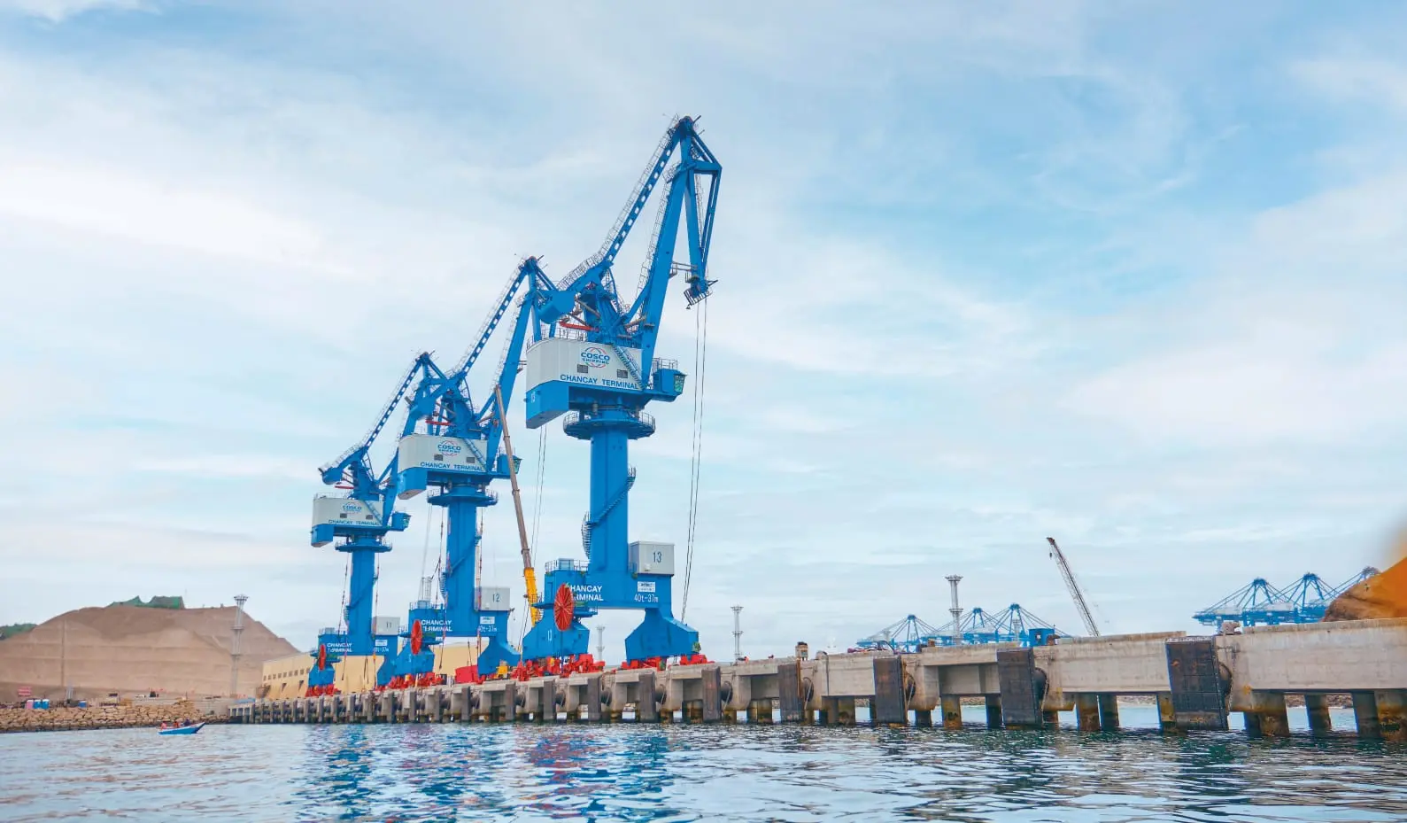 El informe advierte que el Perú enfrenta importantes desafíos institucionales, regulatorios y de planificación para aprovechar plenamente el potencial del Puerto de Chancay. (Foto: Difusión)