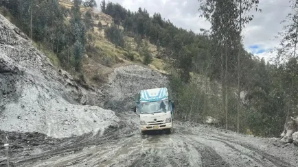 Transportistas denuncian mal estado de carreteras en Huánuco